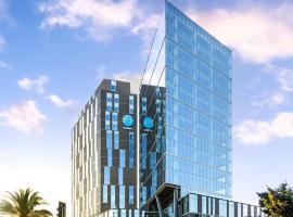 Tru By Hilton Chillan Ferrat