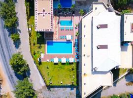Si Hotel&Spa，位于库萨达斯的酒店