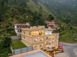 Sterling Kastoori Rudraprayag