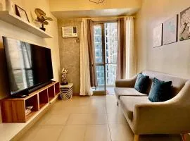 The Palladium - 1Bedroom Pool-View