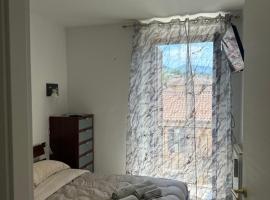 Montecarlo house vacation，位于勒威诺的酒店