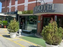 罗西酒店