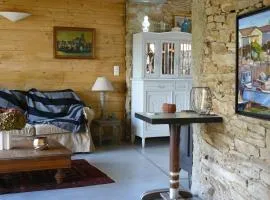 Pretty cottage with Wifi by the sea
