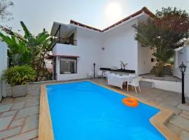 Tropical Woods 7BR 2Villas Pvt Pool Cook Car