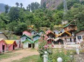 Jalpa Camps Kasol，位于库尔卢的酒店