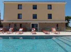 ibis Styles Cabriès Aix-en-Provence TGV，位于卡布列斯的酒店