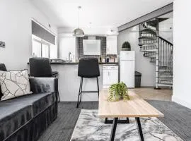 Modern unique duplex apartment in town centre