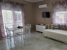 Vasilikis Place，位于艾拉方索斯的酒店