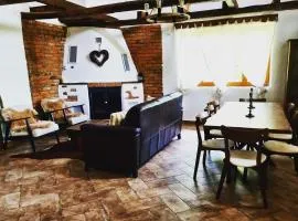 Cerdacul din livada - Șura Bunicilor