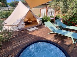 Stecadó Glamping，位于多尔切阿夸的酒店