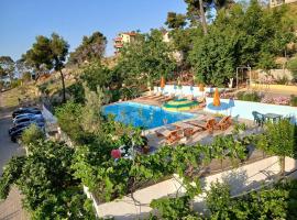 Gini Palace - Shengjin，位于圣金的酒店