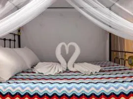 Sousannou Stone House, 3 Bedroom Mountain Escape with BBQ and Fireplace