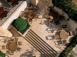 The Telegraph Hotel - The Leading Hotels of the World，位于第比利斯的宠物友好酒店