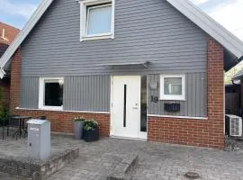 Hus barnvänligt nära strand