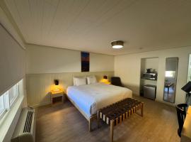 Pikes Peak Inn，位于马尼温泉的酒店