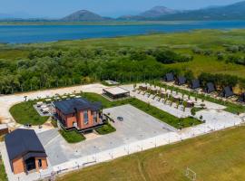 Zojza Agroturizem & Hotel，位于Kasan的酒店