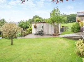 Molehill Lodge