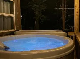 NEW! Murphy*Hot Tub*Fire Pit