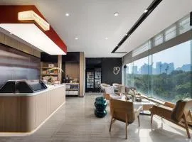 Locals Hotels Guangzhou Sports Center Linhe West Subway Station Branch