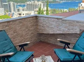Apartman sa pogledom na more Budva