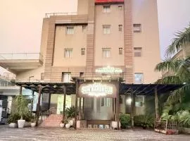 Hotel Paradise Inn