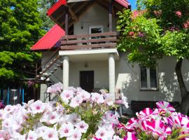 Agroturystyka Zacisze nad Pilicą，位于Stromiec的酒店