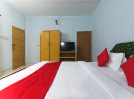 Hotel O Sandhra Apartments，位于Pūvār的酒店