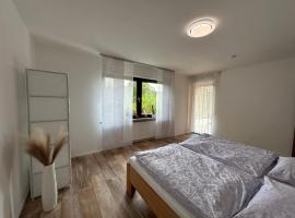 Ferienwohnung "FeWo am Bach" - Pegnitz，位于佩格尼茨的酒店