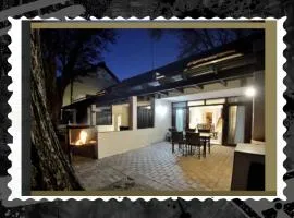 PILANESBERG NATIONAL PARK ENTIRE UNIT In KWA MARITANE BUSH LODGE SAFARI BY DAY, CAMPFIRE BY NIGHT