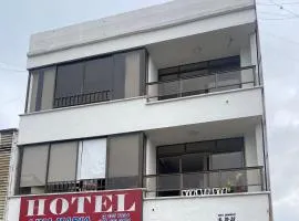 Hotel Lina Maria