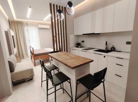 Sea Whisper Luxury Apartments Kavala，位于卡瓦拉的酒店