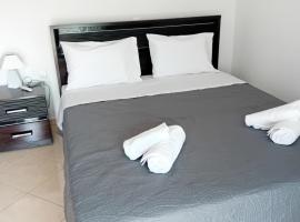 Rent apartment for a short time，位于亚历山德鲁波利斯的酒店