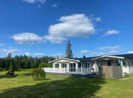 Mysigt hus i Torsby，位于图什比的滑雪度假村