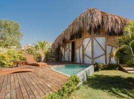 JERUSALEMA BEACH GLAMPING，位于托卢的酒店