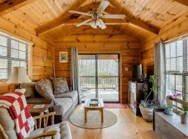 Peacful and quiet Mountain Views at Willow Pond Cabin