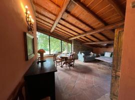 La Rocca -- Monticello Apartments，位于梅代萨诺的酒店