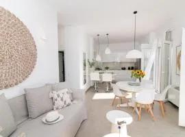 eleni luxury apartment