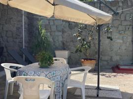 Casa vacanza - O chian 'e Zizza Moscia，位于福利奥-伊斯基亚的酒店