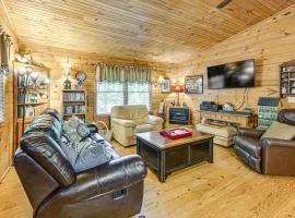 11 Mi to Dtwn Franklin Cabin with Porch!