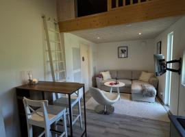 Villa S&ouml;derl&auml;get，位于拉霍尔姆的乡村别墅