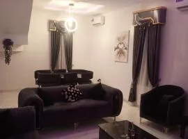5 Bedrooms and 5 Bathrooms Luxury Duplex With Private Swimming Pool