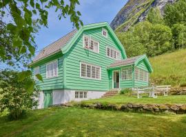 The Bungalow - Guesthouse