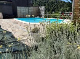 Location de charme au coeur de la Corse - Piscine privative - calme - nature
