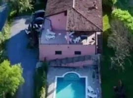 Villa con piscina e intera struttura a uso esclusivo casa del moré
