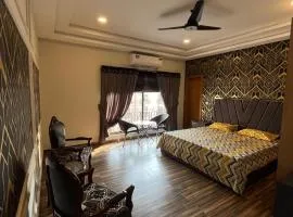 Luxury, Large and Private Appartment