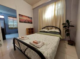 GGGO RESIDENCES, Studio 102, QUEEN，位于Bibingcahan的酒店