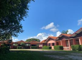 โพธิ์ทองริมทุ่ง Pothong Rimtung Hotel，位于范县的酒店