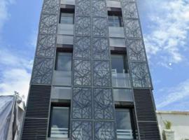 The Family Suites Serviced Apartments，位于新加坡樟宜国际机场 - SIN附近的酒店