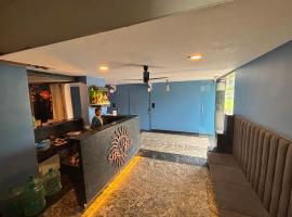 Palette - Suryansh Convention Centre，位于Khamloli的酒店