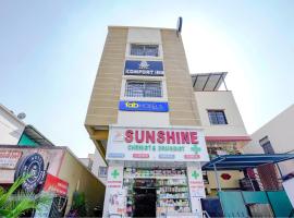 FabHotel Komfort Inn - Nr Twin Tower，位于Yeraoda的酒店